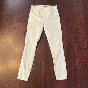 Ann Taylor brand new white summer jeans, size 0